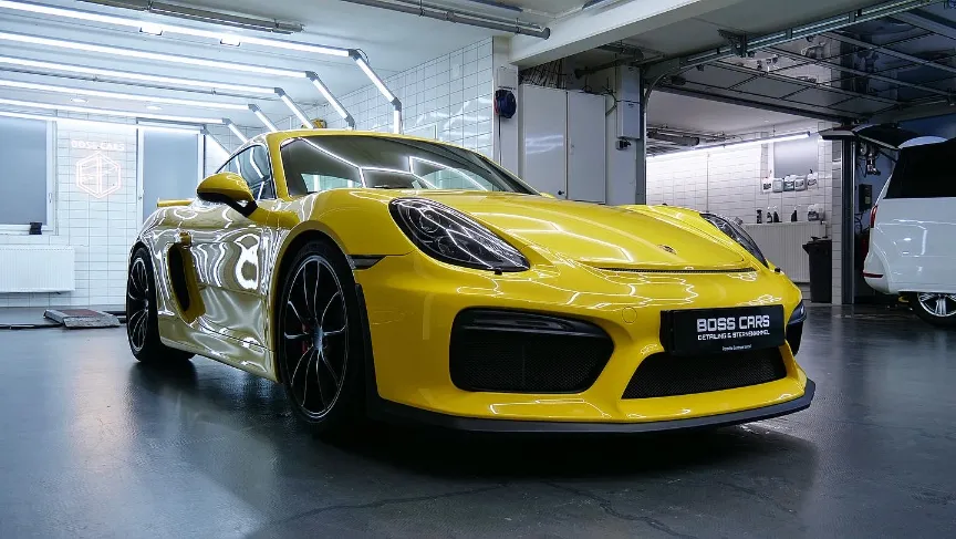 Porsche 718 Cayman GT4 bei Boss Cars Detailing